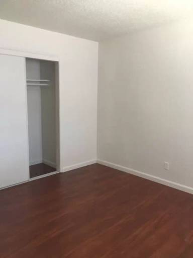 Main picture of 7817 Loucreta Dr