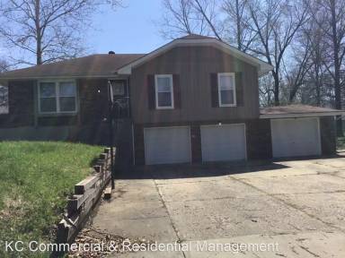 Main picture of 619 NE 115th Ter