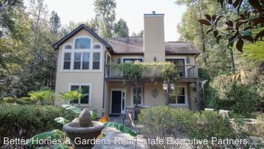 Main picture of 836 Madelyn Dr