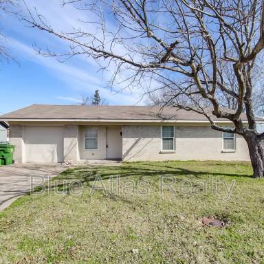 Main picture of 702 Catherine Ln