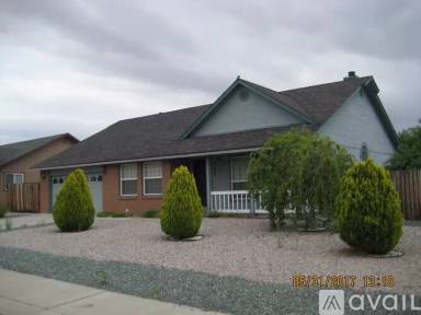 Main picture of 1360 Bridle Way