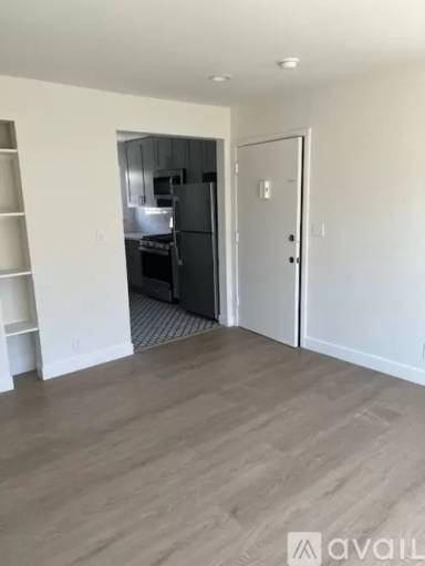 Main picture of 1335 W Adams Blvd