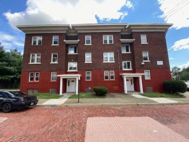 Main picture of 23-27 Charlotte St