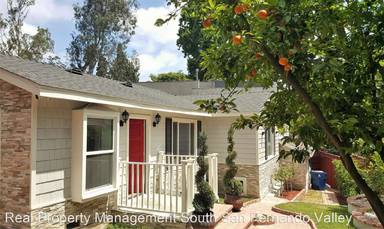 Main picture of 8747 Lookout Mountain Ave