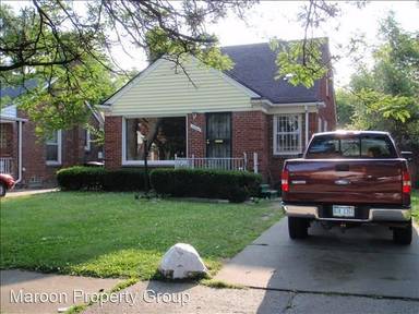 Main picture of 16540 Prevost St
