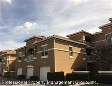 Main picture of 5025 Fairways Cir