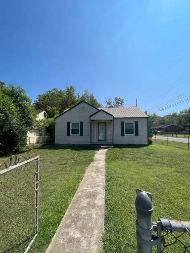 Main picture of 1112 Lee Ave