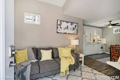Main picture of 3740 8th Ave