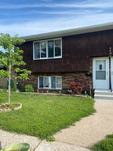 Main picture of 440 4th St SW