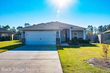 Main picture of 112 Lillian Way