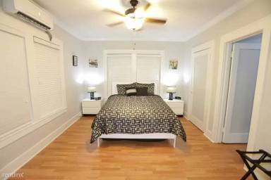 Main picture of 1414 Austin St