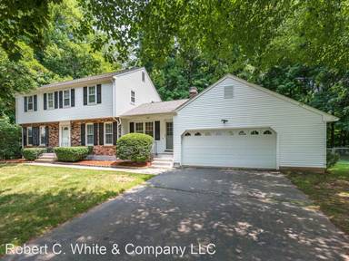 Main picture of 60 Hansom Hill Rd