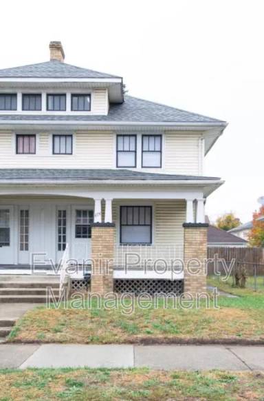 Main picture of 472 E Cecil St