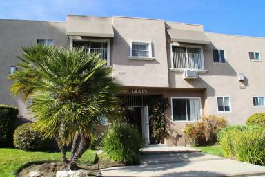 Main picture of 14315 Chandler Blvd