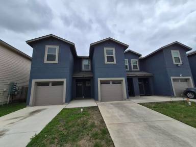 Main picture of 6506 Marcel Way