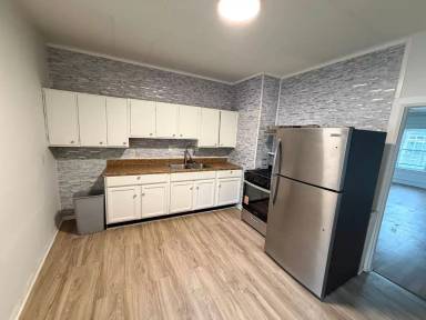 Main picture of 58 Intervale Ave