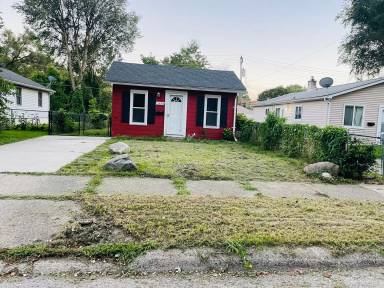 Main picture of 11448 Sherman Ave