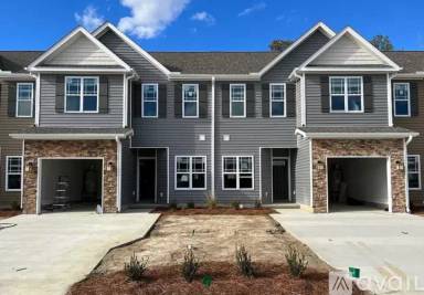 Main picture of 1815 Fox Den Way