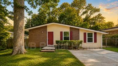 Main picture of 4523 Merrimac Ave