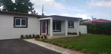 Main picture of 11821 SW 187th Ter