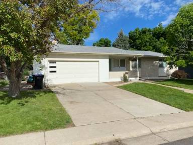 Main picture of 5864 Urban Ct