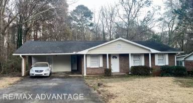 Main picture of 2803 Heritage Ln