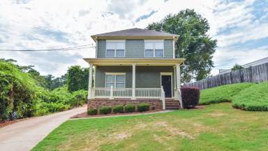 Main picture of 110 Garden Ln