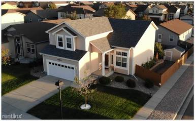 Main picture of 6805 Dusty Miller Way