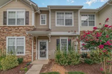 Main picture of 810 Gentlewinds Ct