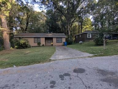 Main picture of 2858 Marco Dr NW