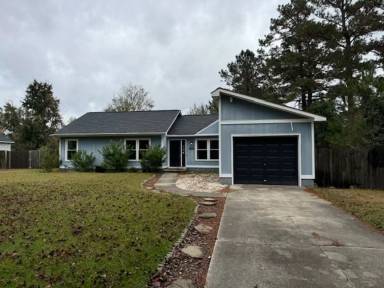 Main picture of 2202 Bridle Trl