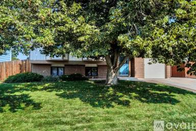 Main picture of 1430 Commanchero Dr