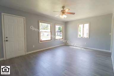 Main picture of 4526 Spatz Ave