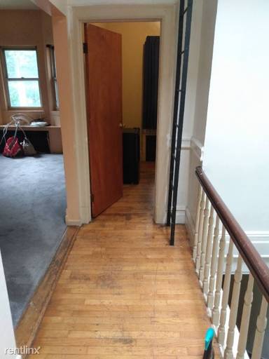 Main picture of 3346 Bronx Blvd