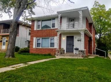 Main picture of 4328 N 91st St