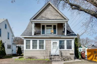 Main picture of 3300 Grand Avenue South - 2