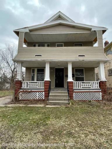 Main picture of 9805 Lamontier Ave