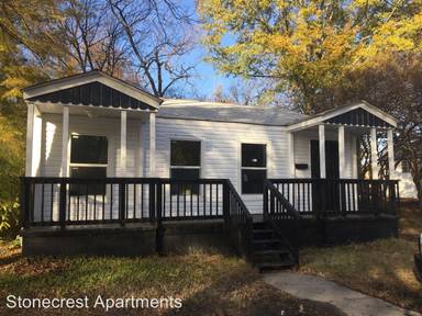 Main picture of 1109 W 22nd St