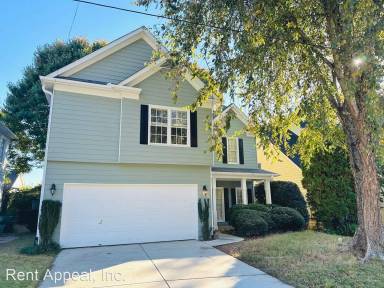 Main picture of 2243 N Shallowford Rd