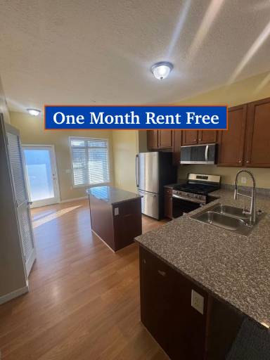 Main picture of Central Pointe