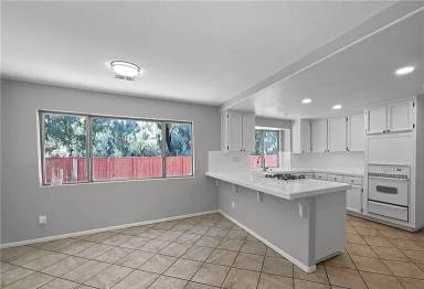 Main picture of 6006 Centurion Cir