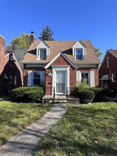 Main picture of 6730 Grandmont Ave