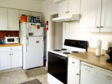 Main picture of 206 E Gay St