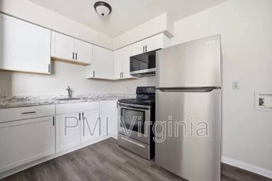 Main picture of 2916 Pleasant Ave