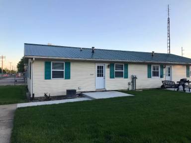 Main picture of 409 S Main St