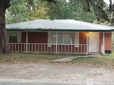 Main picture of 2220 18th Ave