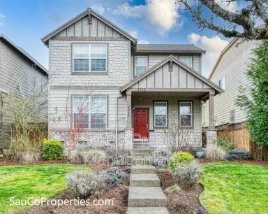 Main picture of 3721 SE Oakleaf St