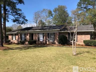 Main picture of 1002 Selkirk Dr