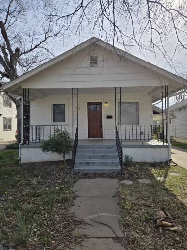Main picture of 526 N Martinson St
