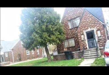 Main picture of 9248 Sorrento St